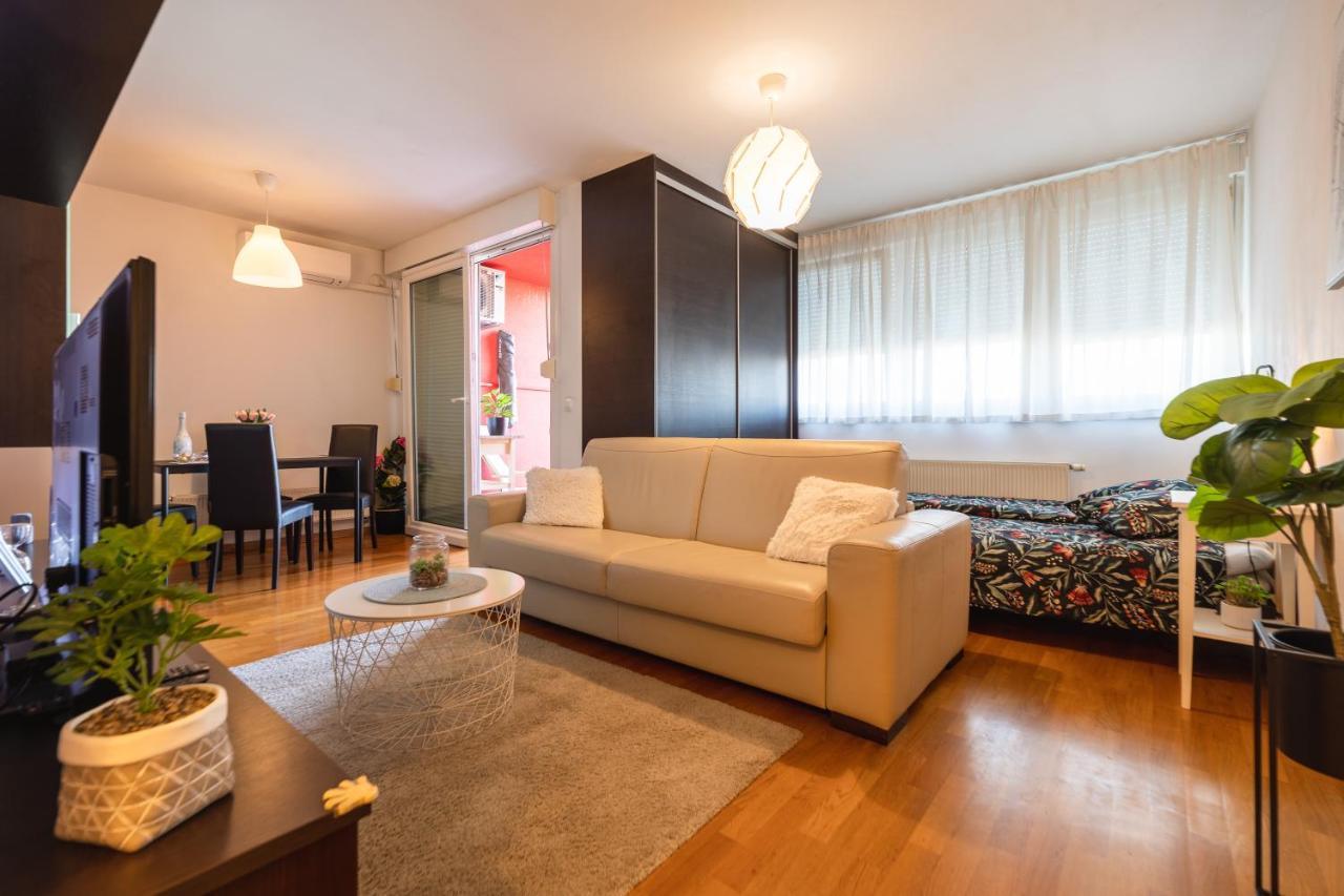 Flexible Selfcheckins 29 - Zagreb - Garage - Loggia - New - Apartments Repinc Εξωτερικό φωτογραφία